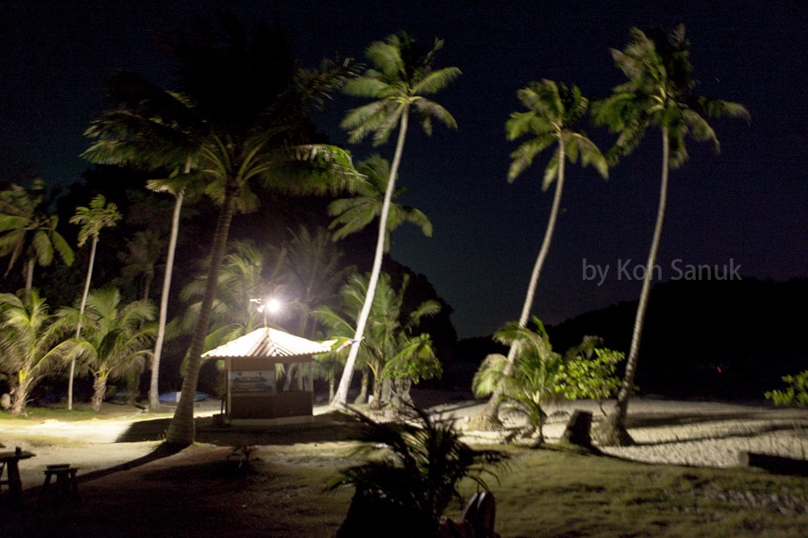 Романтическая ночь на острове морского парка Ангтонг, остров Самуи, Таиланд